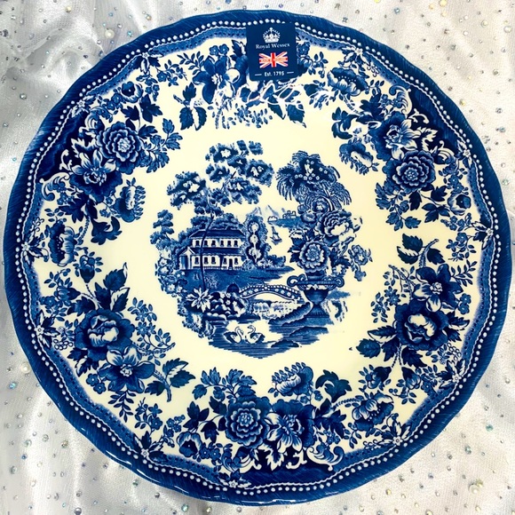 Royal Wessex Dining New 4 Royal Wessex Tonquin Dinner Plates Poshmark